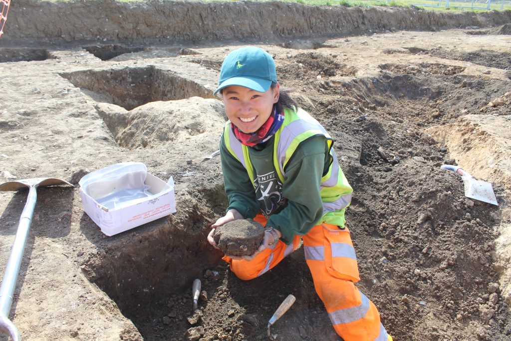 TVAS Reading Excavations at Tanyard Farm, Lenham, Kent Thames Valley