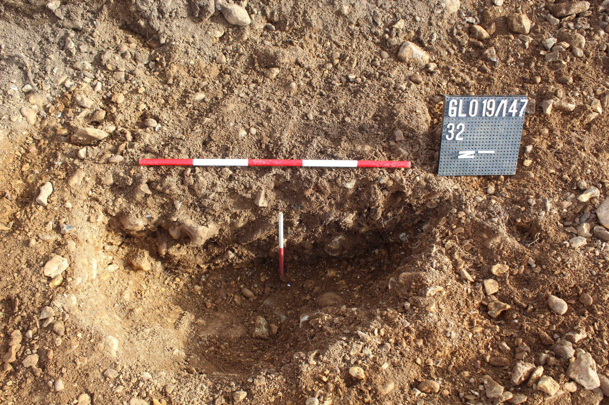 TVAS Reading Late Neolithic and Bronze Age occupation at Two Gate Lane