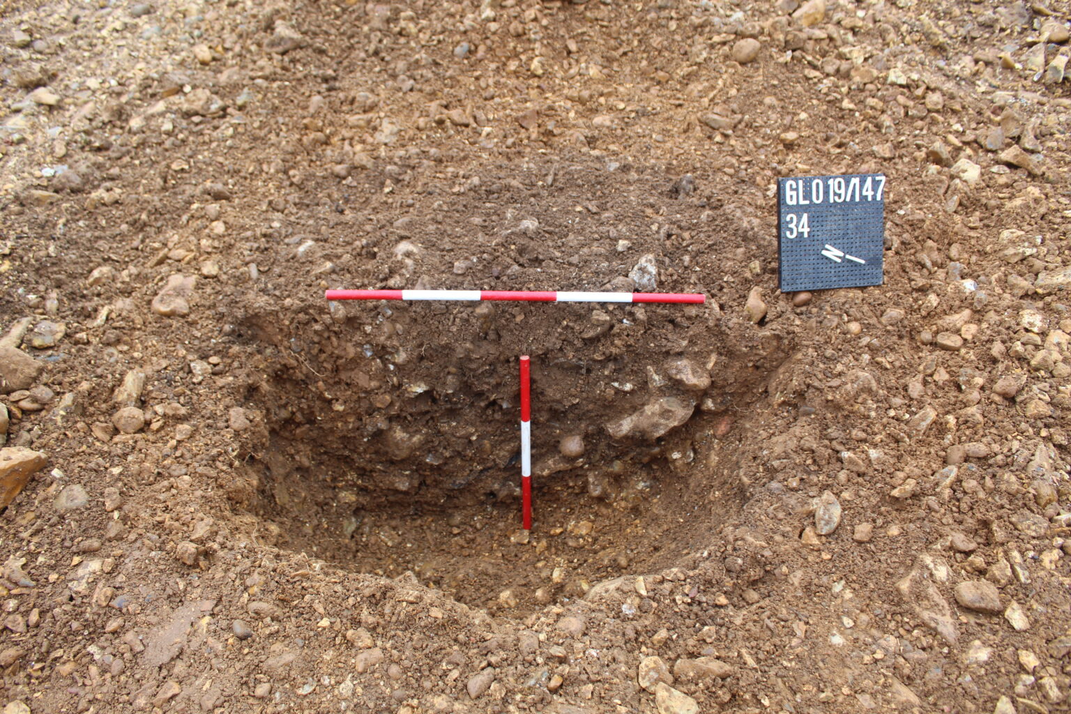 TVAS Reading Late Neolithic and Bronze Age occupation at Two Gate Lane